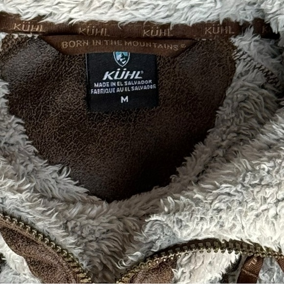 Kuhl ladies zip up soft fuzzy hooded outer ski vest size Medium - Picture 2 of 10